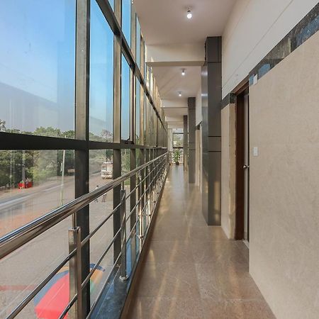 Oyo 22211 Shree Ankanatheshwara Residency Hotel Nanjangud Ngoại thất bức ảnh